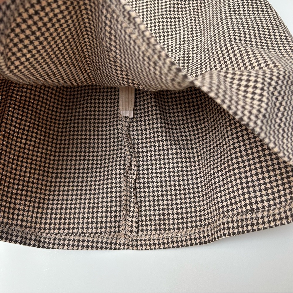 Shein Houndstooth Mini Skirt - Picture 5 of 7